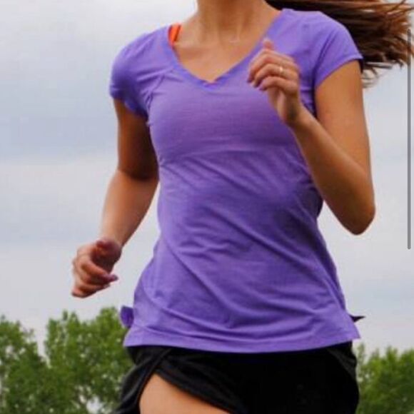 Lululemon Mod Moves V Neck Tee Power Purple - Picture 1 of 9